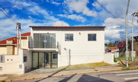 Alugar Casas / Padrão em Poços de Caldas. apenas R$ 3.800,00