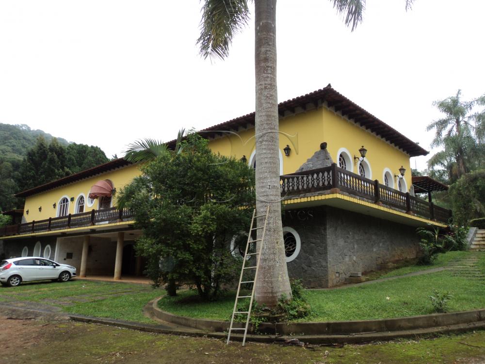 Casa à venda com 7 quartos, 1000m² - Foto 1