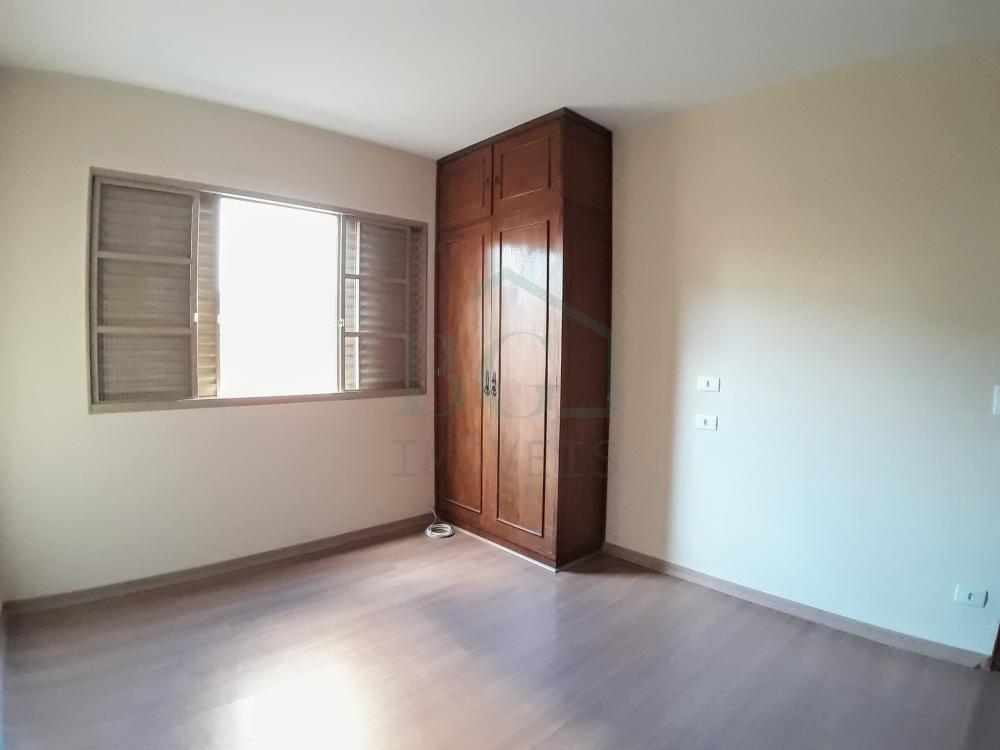 Alugar Apartamentos / Padrão em Poços de Caldas R$ 1.200,00 - Foto 5
