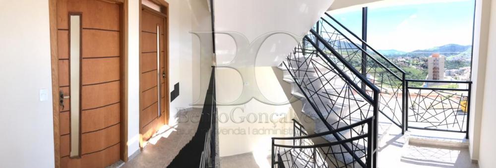 Apartamento à venda com 2 quartos, 75m² - Foto 3