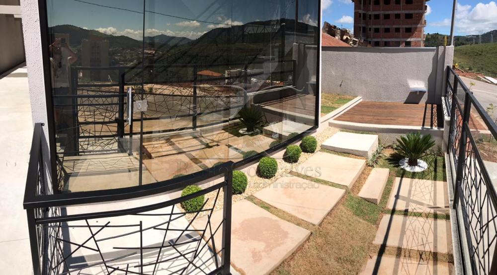 Apartamento à venda com 2 quartos, 75m² - Foto 4