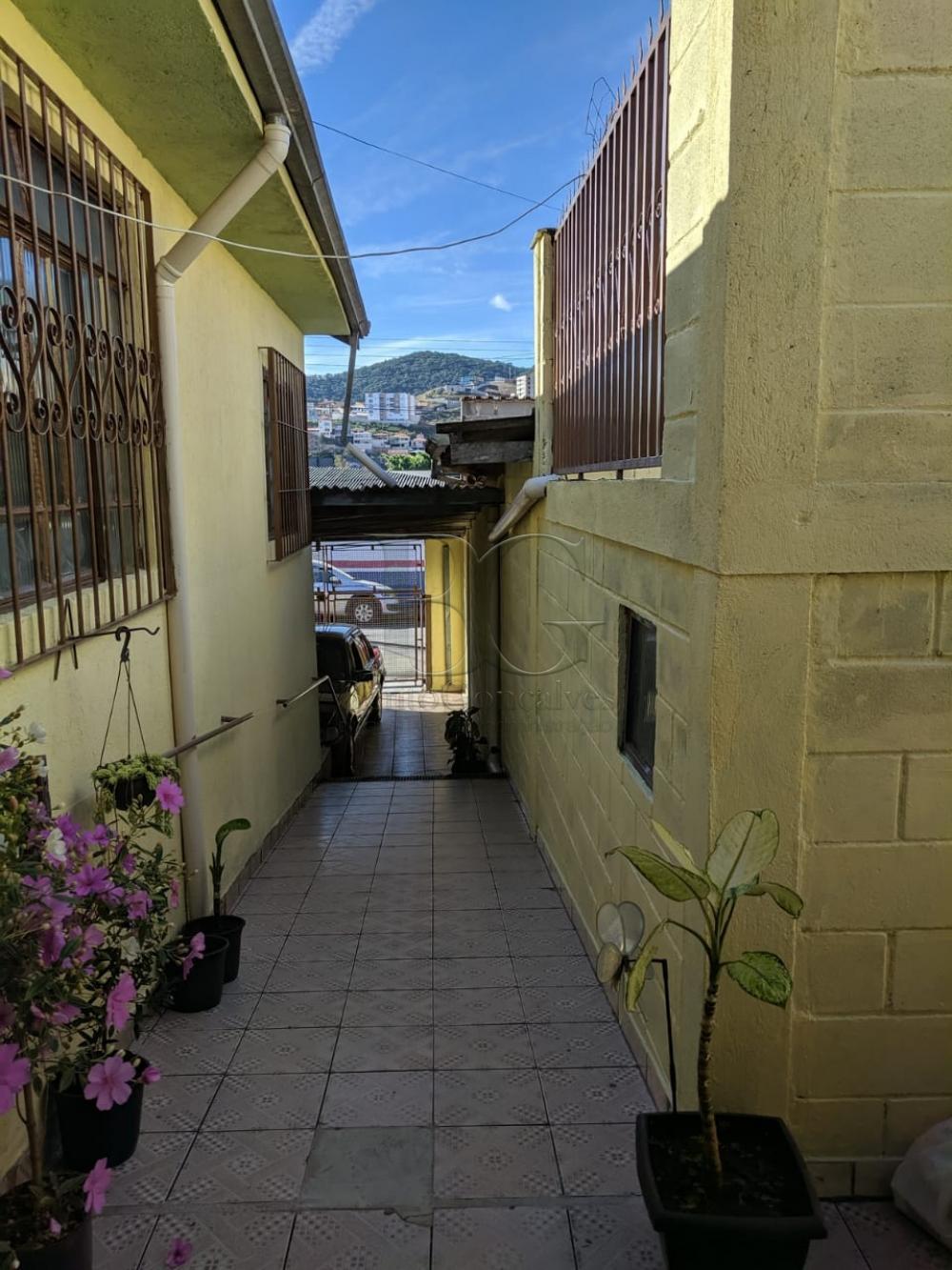 Comprar Casas / Padrão em Poços de Caldas apenas R$ 280.000,00 - Foto 6 Comprar Casas / Padrão em Poços de Caldas apenas R$ 280.000,00 - Foto 6