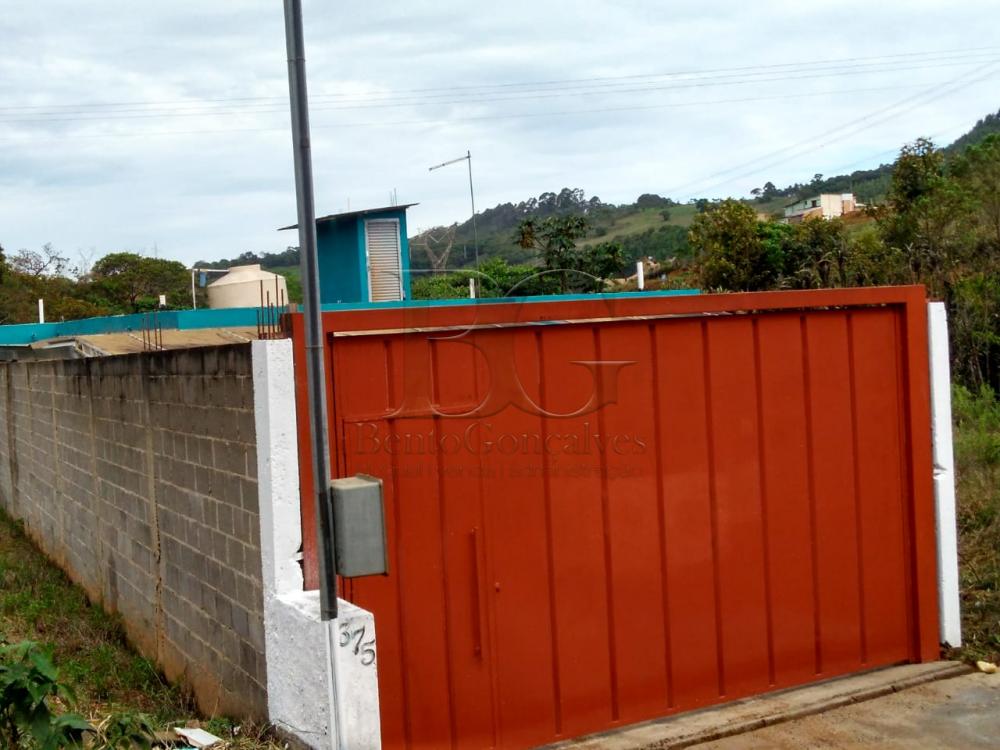 Casa à venda com 2 quartos, 220m² - Foto 3