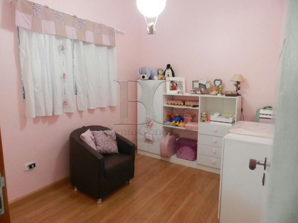 Casa à venda com 2 quartos, 220m² - Foto 11