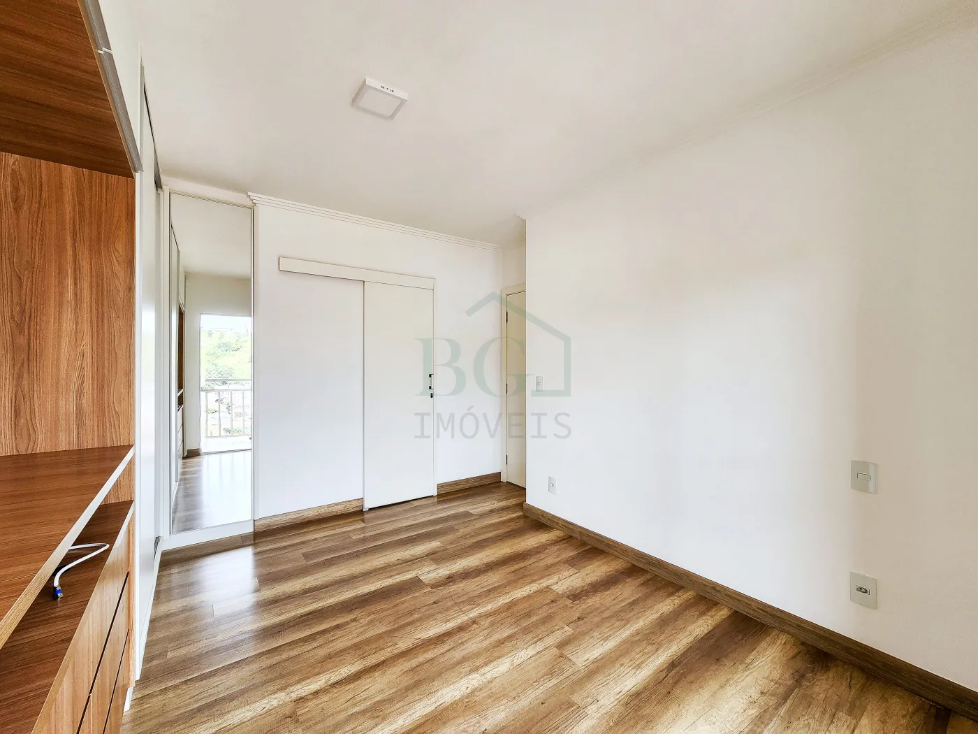 Apartamento para alugar com 3 quartos, 177m² - Foto 10
