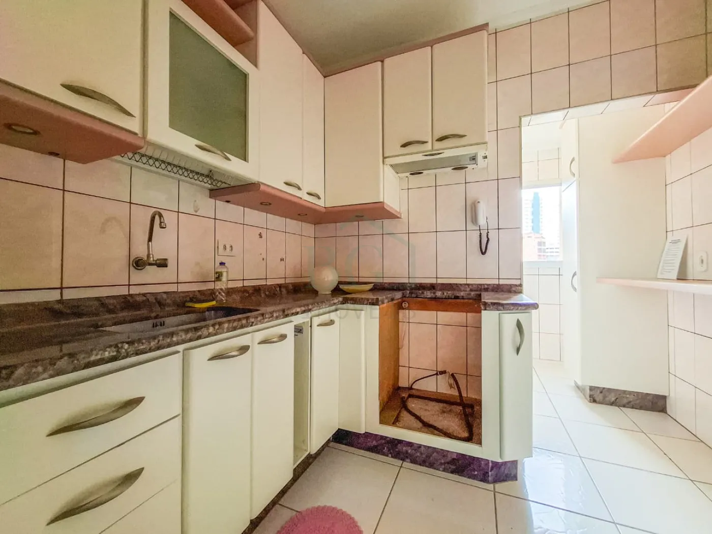 Apartamento para alugar com 3 quartos, 107m² - Foto 14
