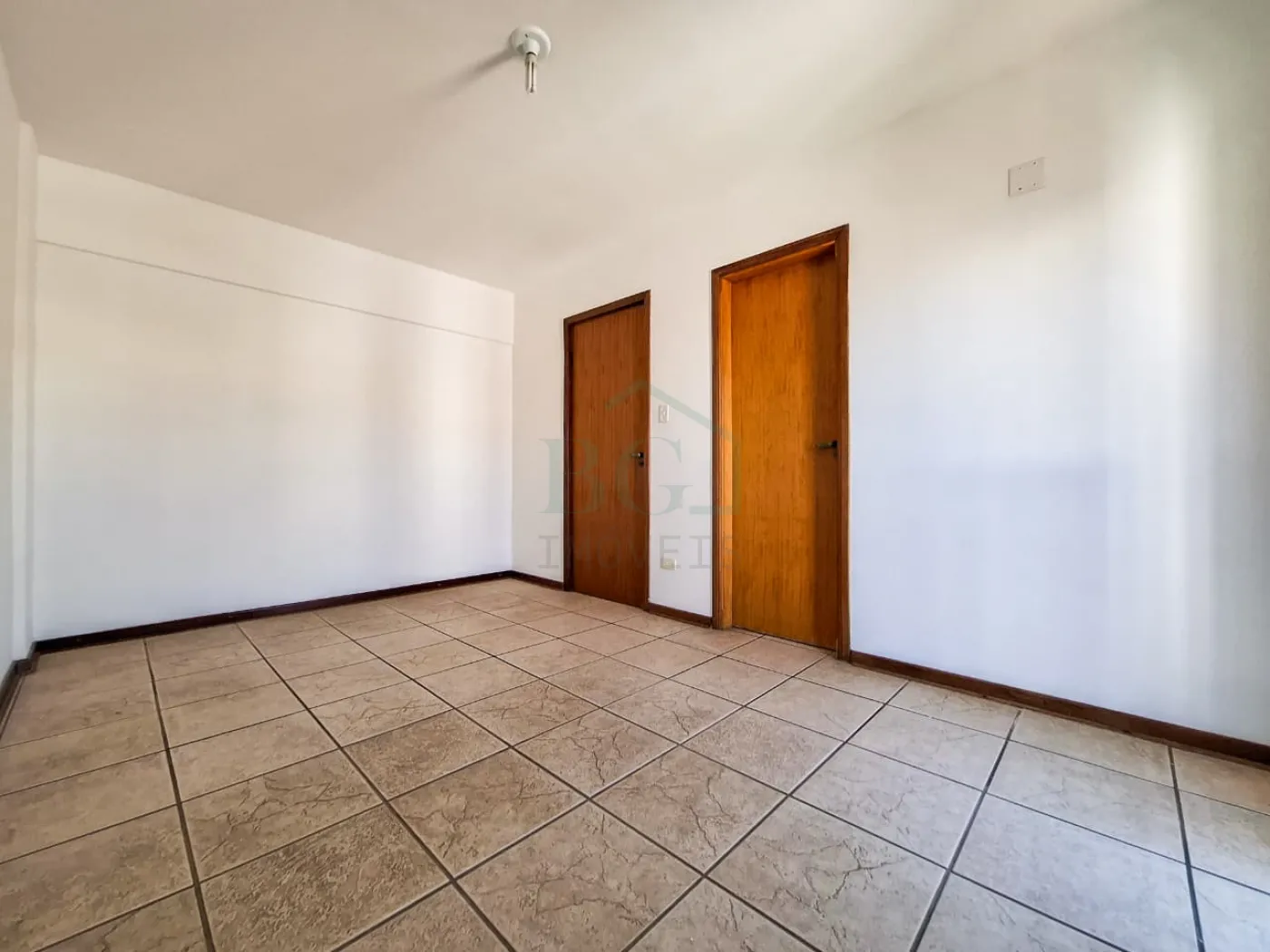 Apartamento à venda com 2 quartos, 80m² - Foto 5