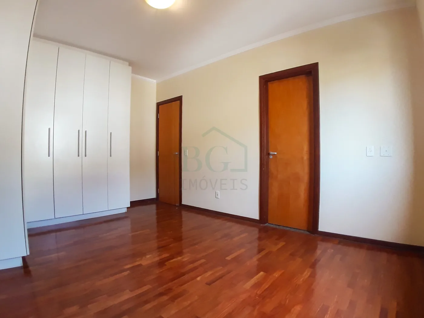 Apartamento à venda com 3 quartos, 123m² - Foto 12