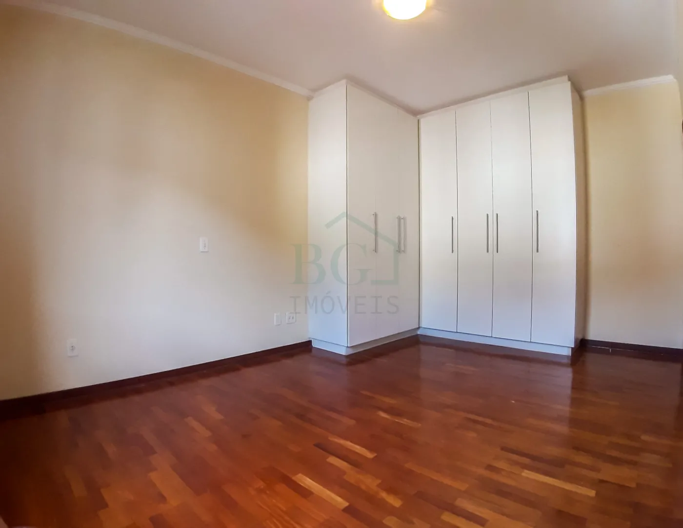 Apartamento à venda com 3 quartos, 123m² - Foto 11