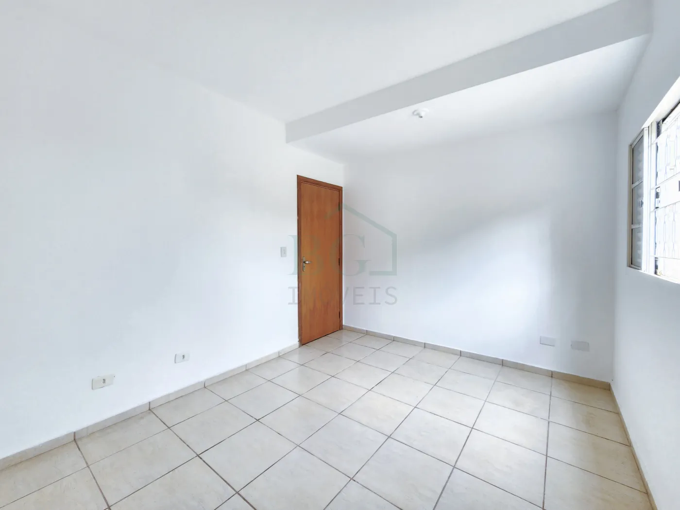 Casa para alugar com 2 quartos, 50m² - Foto 10