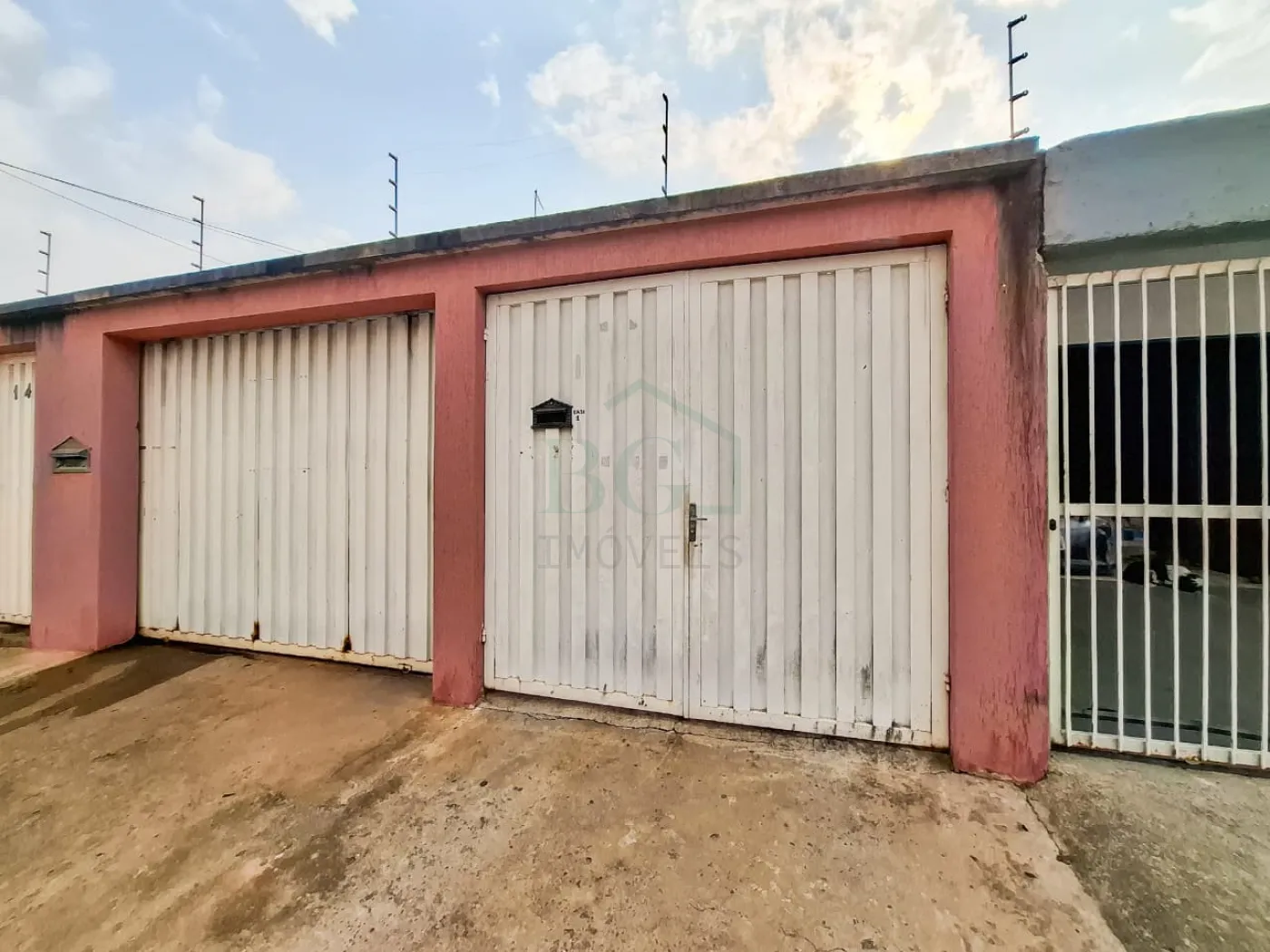 Casa para alugar com 2 quartos, 50m² - Foto 2