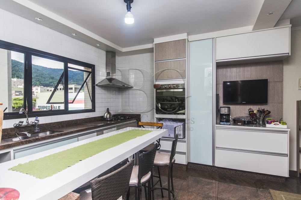Apartamento à venda com 4 quartos, 240m² - Foto 11