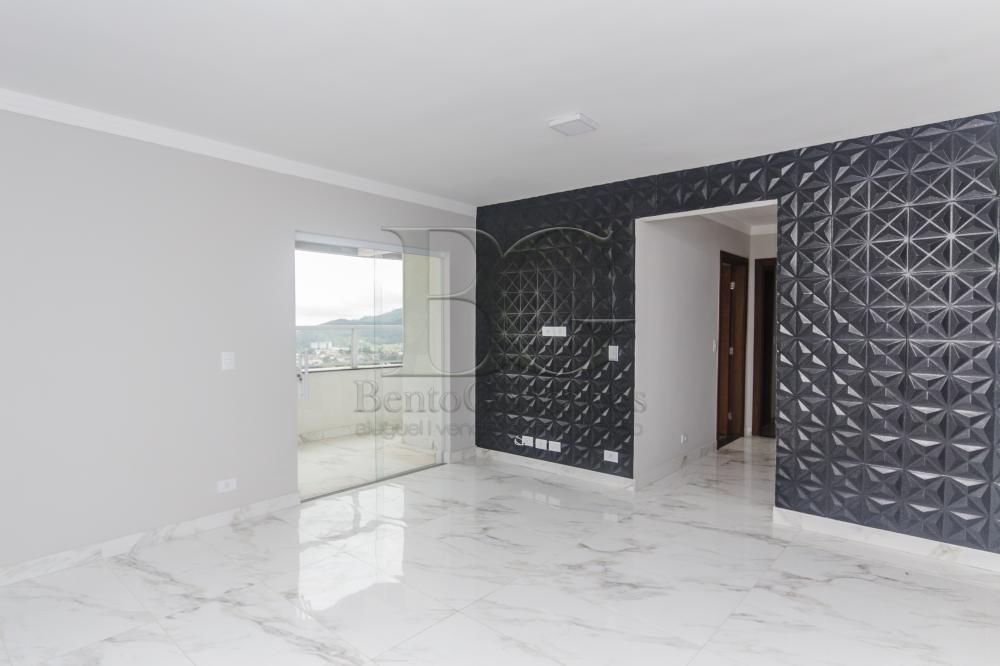 Apartamento à venda com 2 quartos, 79m² - Foto 2