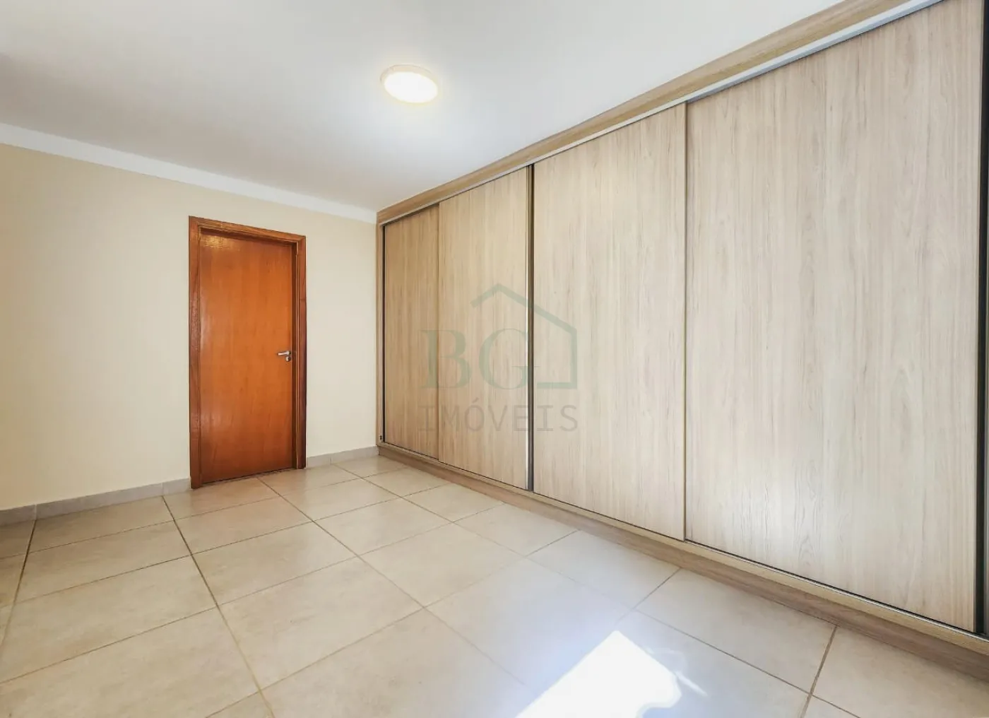 SUÍTE Alugar Apartamentos / Padrão em Poços de Caldas R$ 1.500,00 - Foto 9