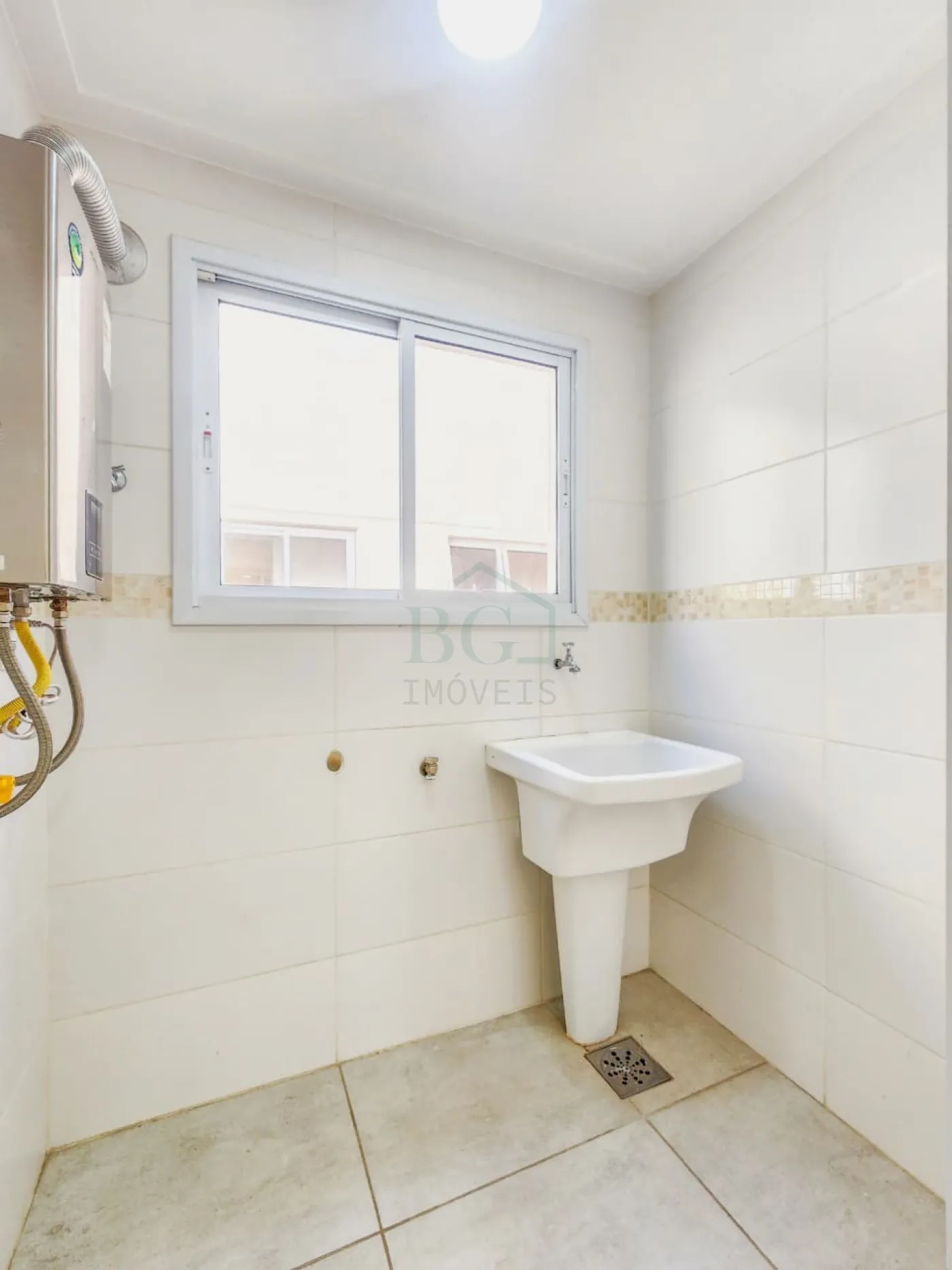 ÁREA DE SERVIÇO Alugar Apartamentos / Padrão em Poços de Caldas R$ 1.500,00 - Foto 15