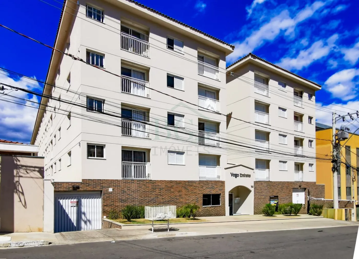 FACHADA Alugar Apartamentos / Padrão em Poços de Caldas R$ 1.500,00 - Foto 1