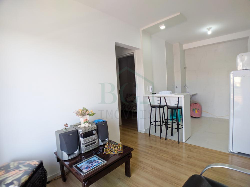 Apartamento à venda com 2 quartos, 46m² - Foto 3