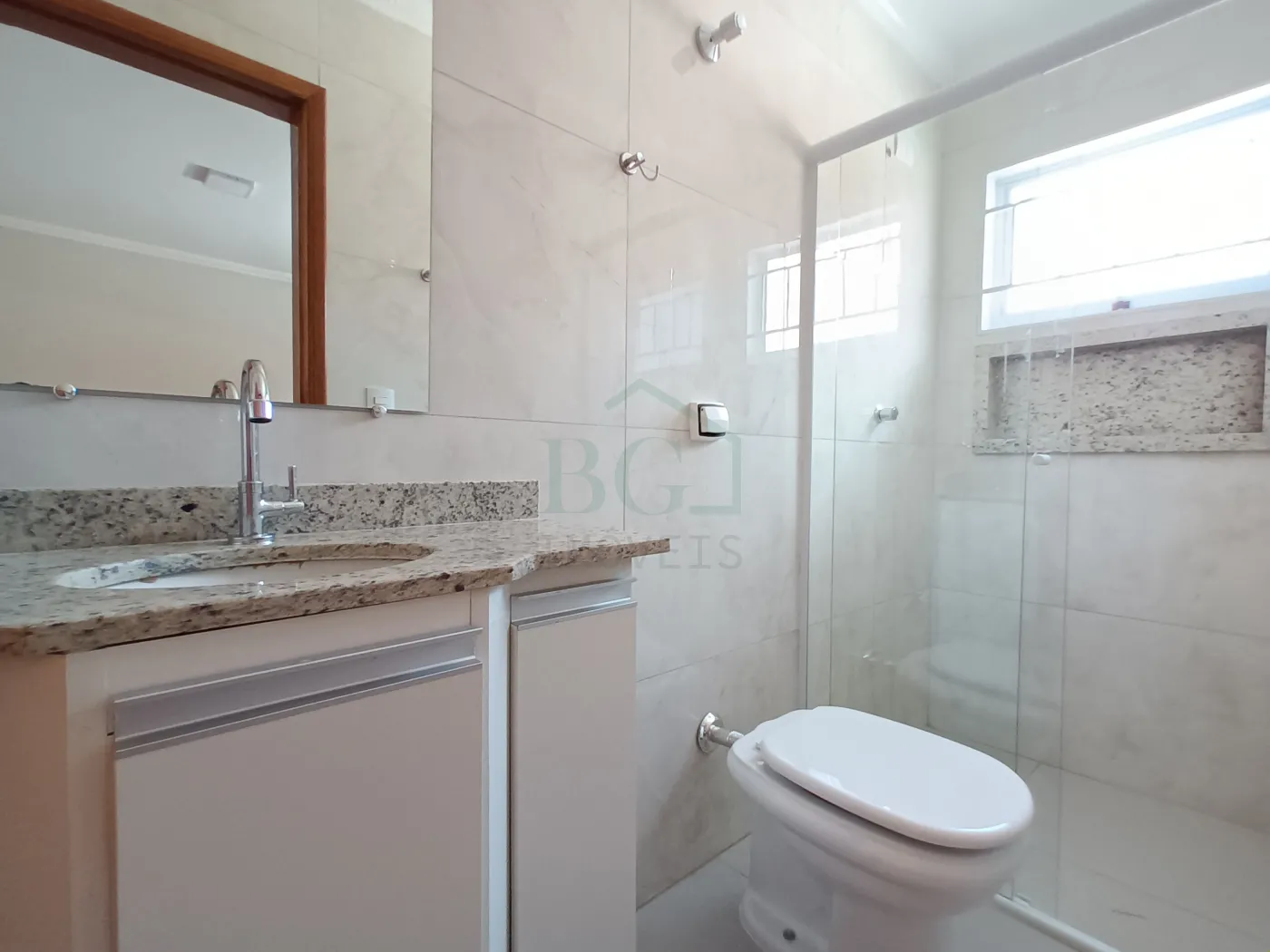 Casa à venda com 3 quartos, 110m² - Foto 7