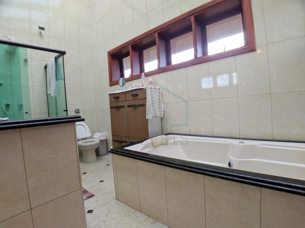 Casa à venda com 3 quartos, 709m² - Foto 10