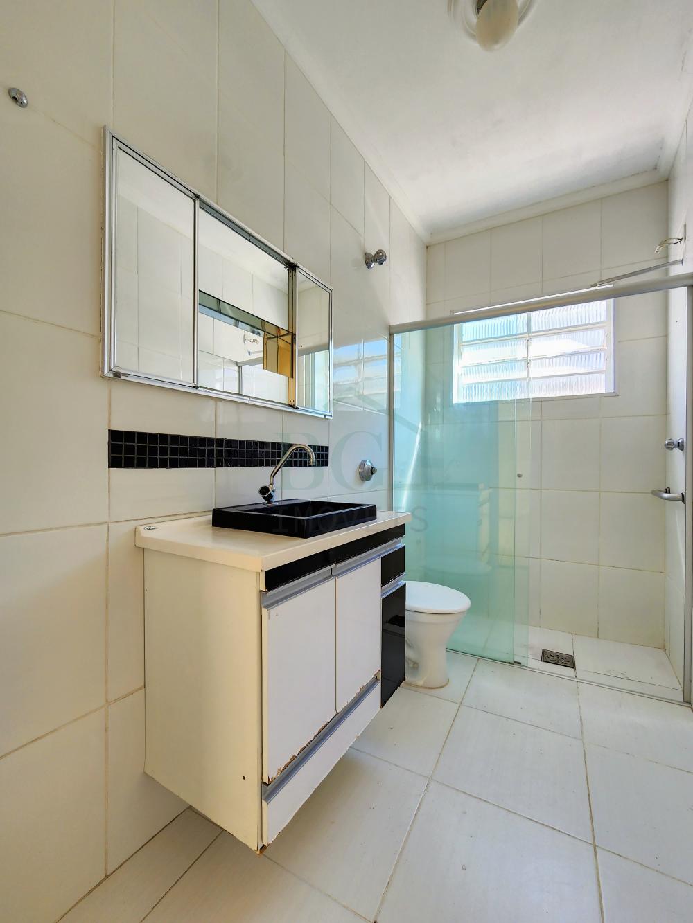 Casa para alugar com 2 quartos, 66m² - Foto 12