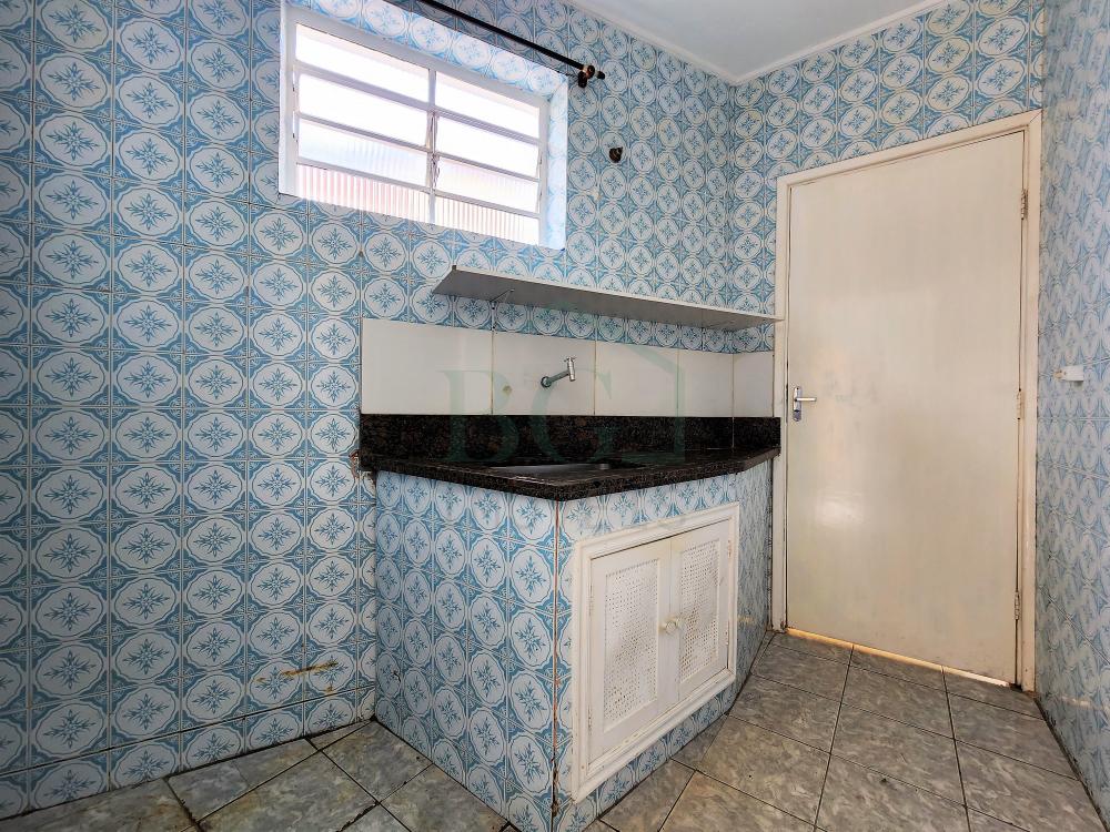 Casa para alugar com 2 quartos, 66m² - Foto 9