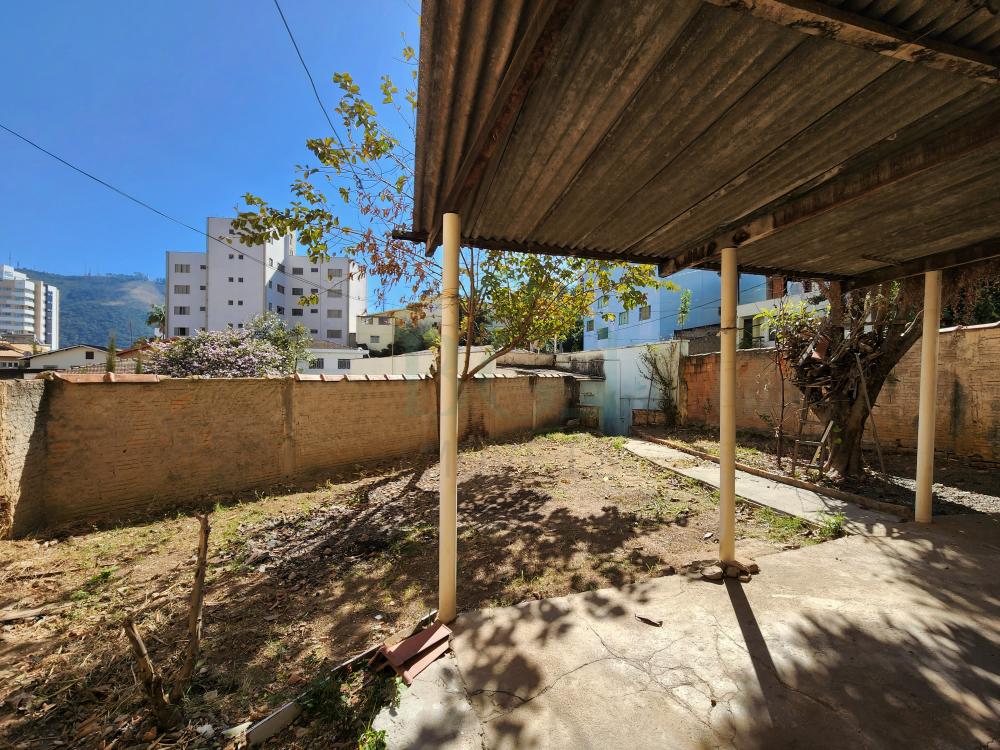 Casa para alugar com 2 quartos, 66m² - Foto 15