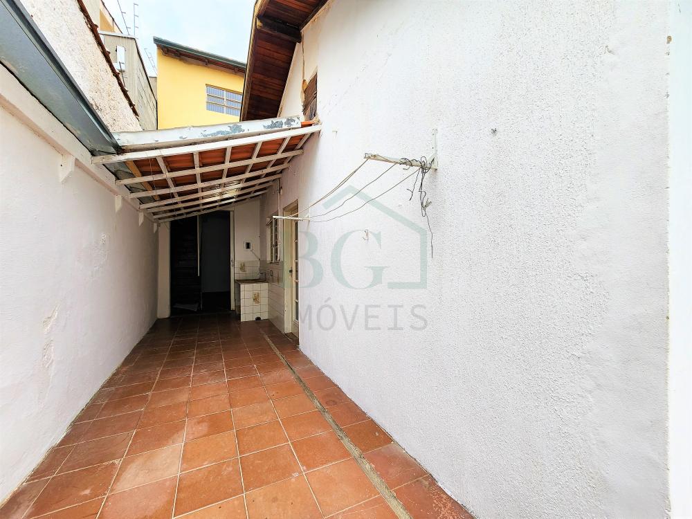 QUINTAL ÁREA DE SERVIÇO Alugar Casas / Padrão em Poços de Caldas R$ 1.200,00 - Foto 12