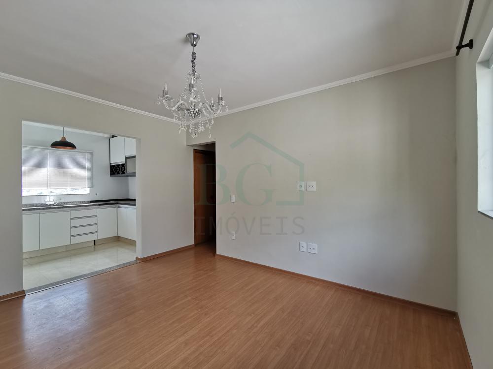 Apartamento à venda com 2 quartos, 65m² - Foto 2