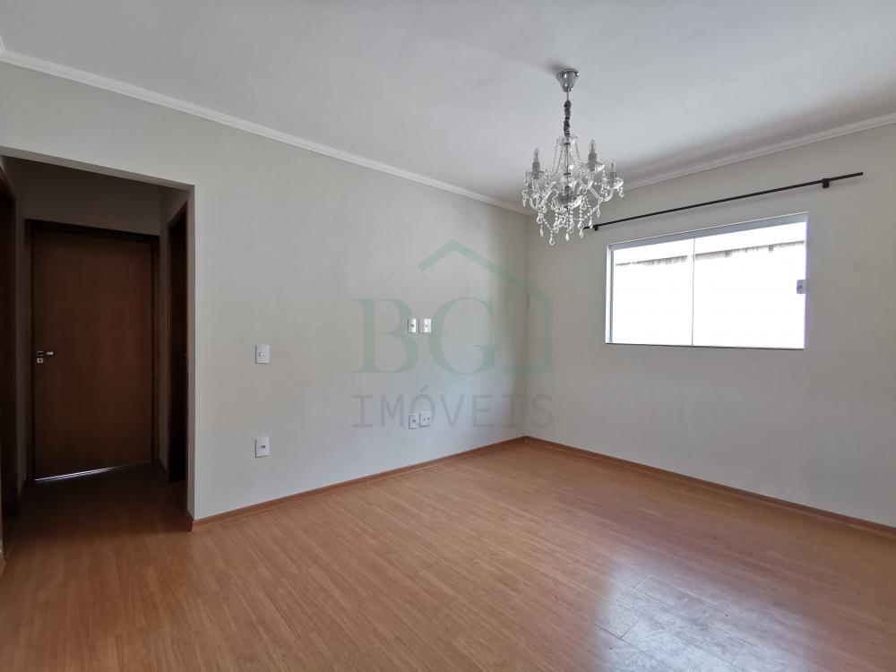 Apartamento à venda com 2 quartos, 65m² - Foto 3