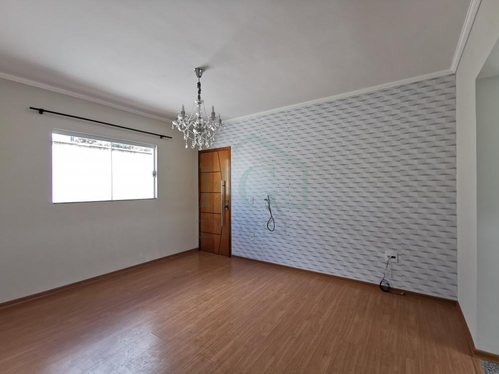 Apartamento à venda com 2 quartos, 65m² - Foto 4