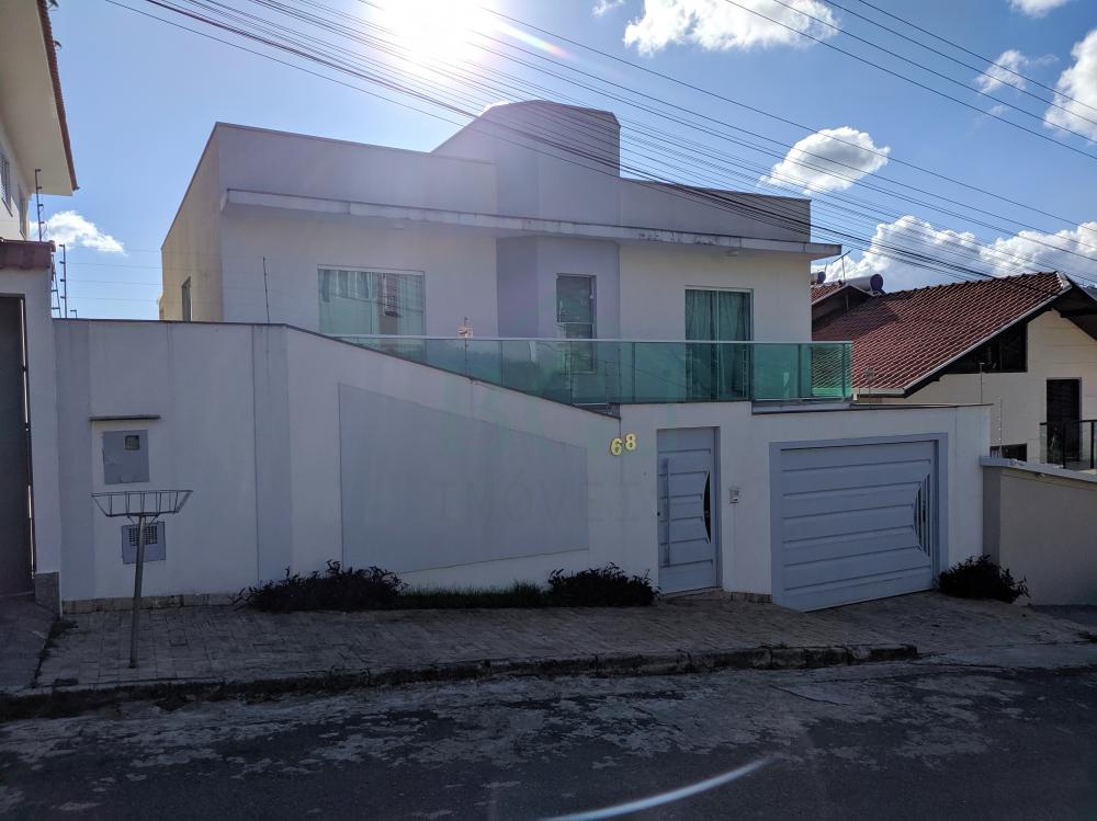 Comprar Casas / Padrão em Poços de Caldas R$ 1.500.000,00 - Foto 1