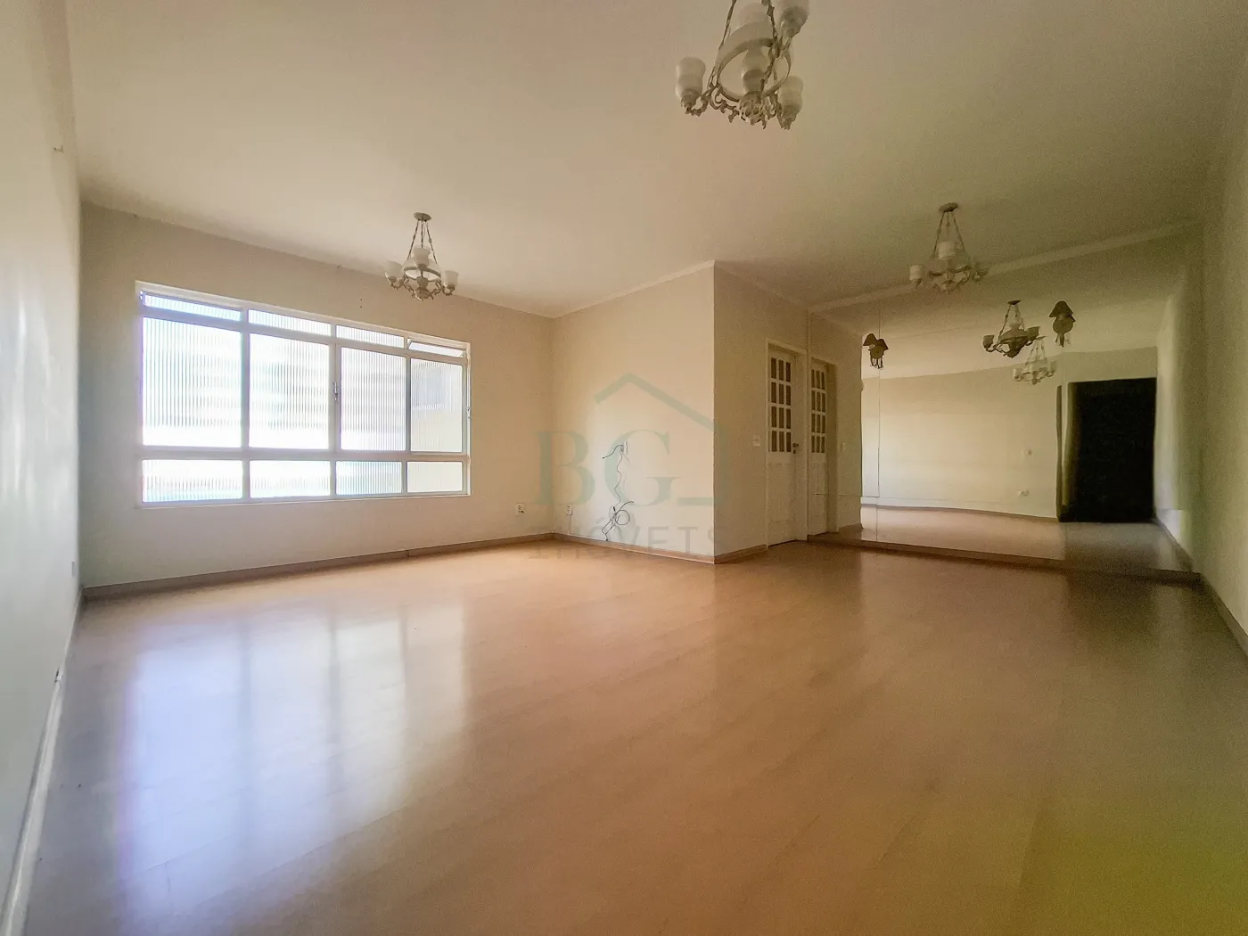 Apartamento à venda com 3 quartos, 130m² - Foto 4