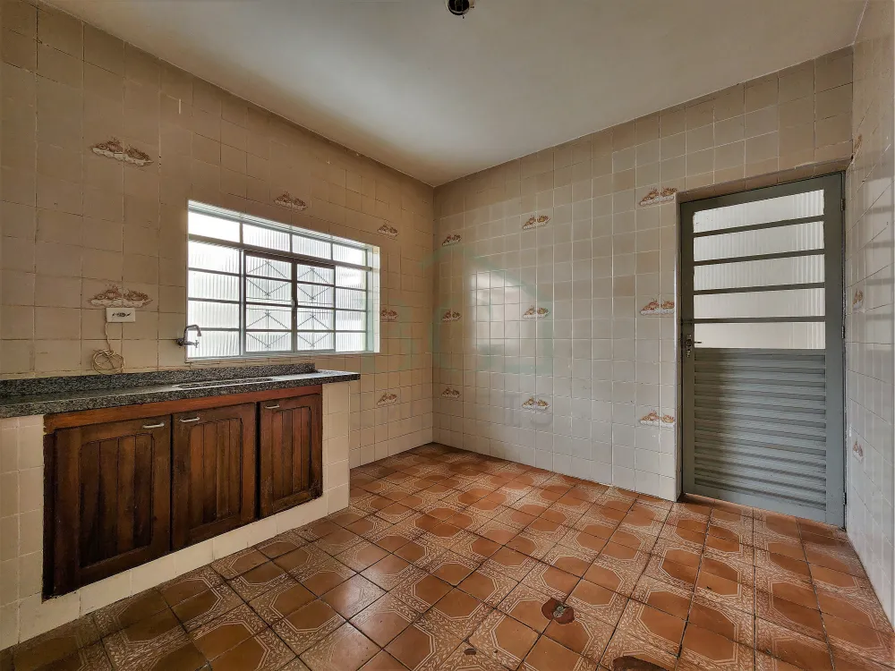 Casa para alugar com 2 quartos, 74m² - Foto 8