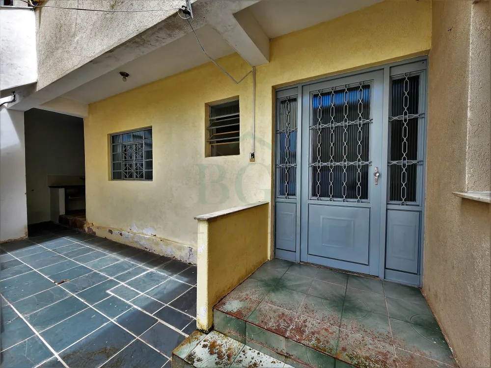 Casa para alugar com 2 quartos, 74m² - Foto 1