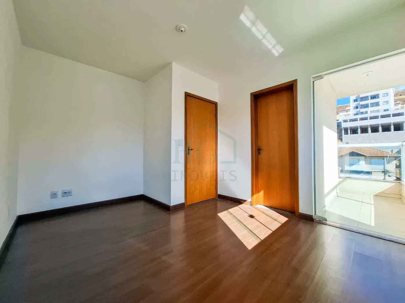 Apartamento para alugar com 2 quartos, 30m² - Foto 7