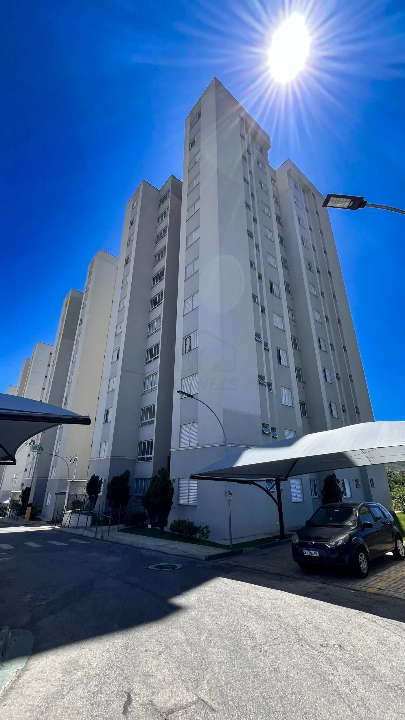 FACHADA BLOCO Alugar Apartamentos / Padrão em Poços de Caldas R$ 1.100,00 - Foto 2