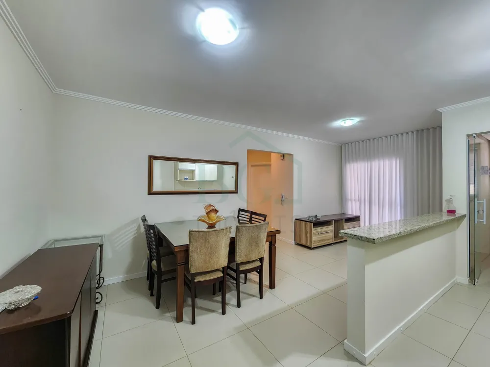 Apartamento à venda com 2 quartos, 72m² - Foto 4