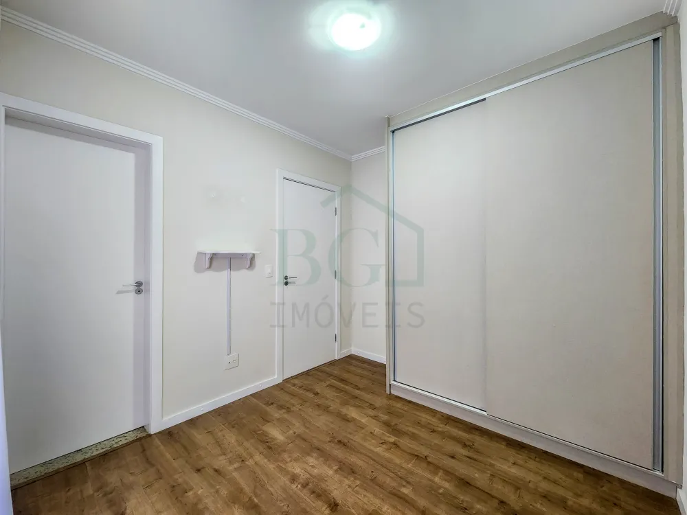 Apartamento à venda com 2 quartos, 72m² - Foto 11