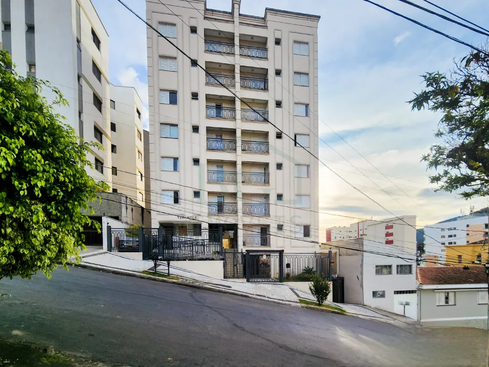 Apartamento à venda com 2 quartos, 72m² - Foto 2