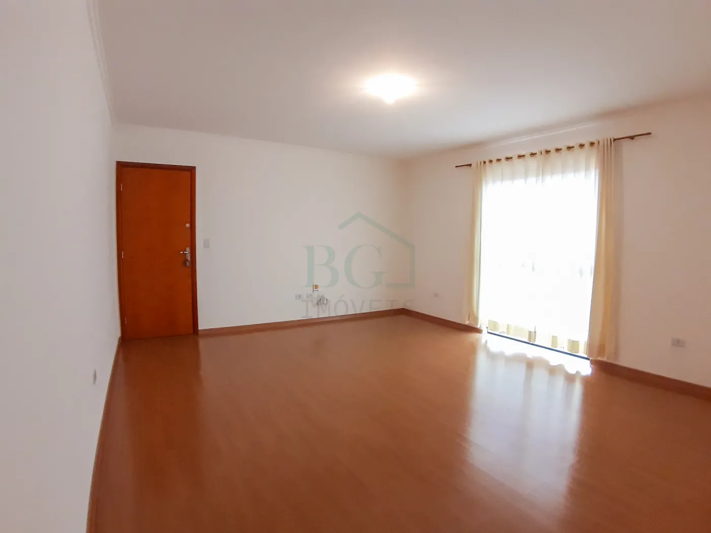 Apartamento para alugar com 2 quartos, 80m² - Foto 4