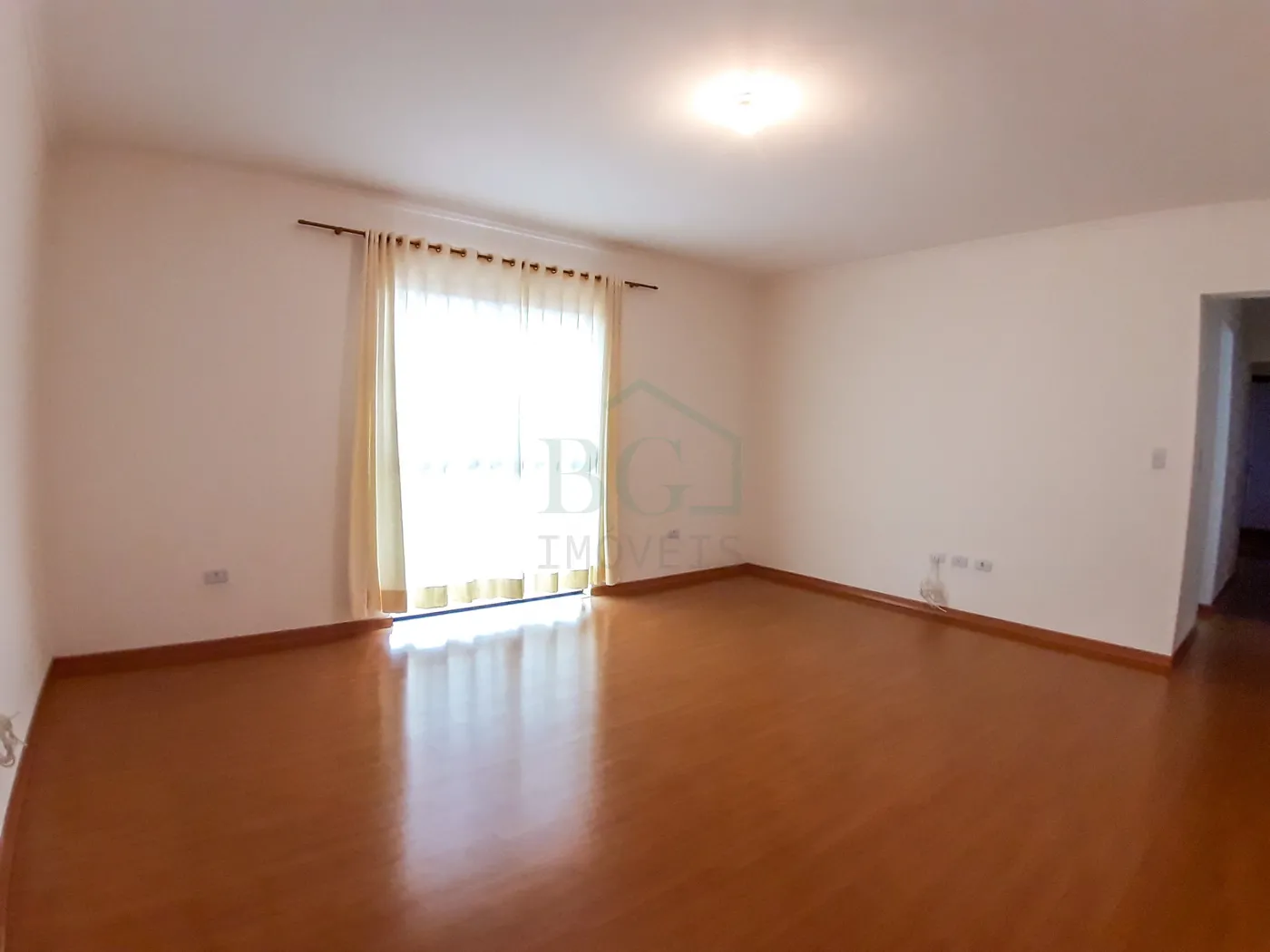 Apartamento para alugar com 2 quartos, 80m² - Foto 3