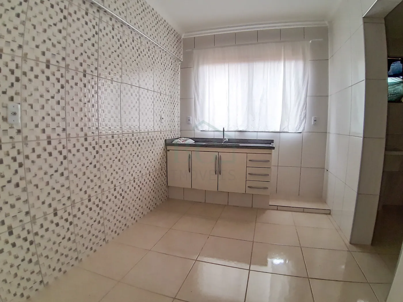 Apartamento para alugar com 2 quartos, 80m² - Foto 11