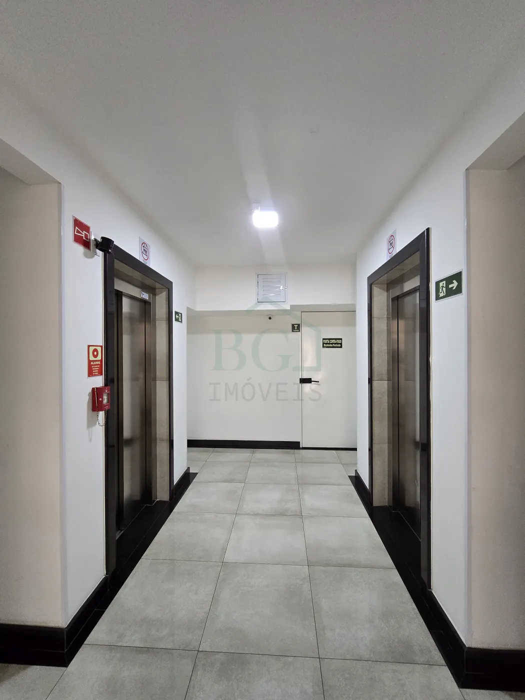 Apartamento à venda com 3 quartos, 96m² - Foto 26