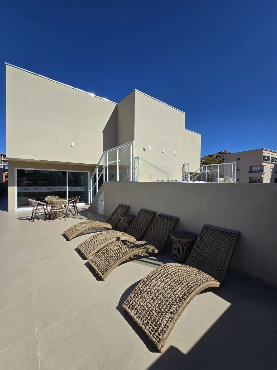 Apartamento à venda com 2 quartos, 65m² - Foto 58
