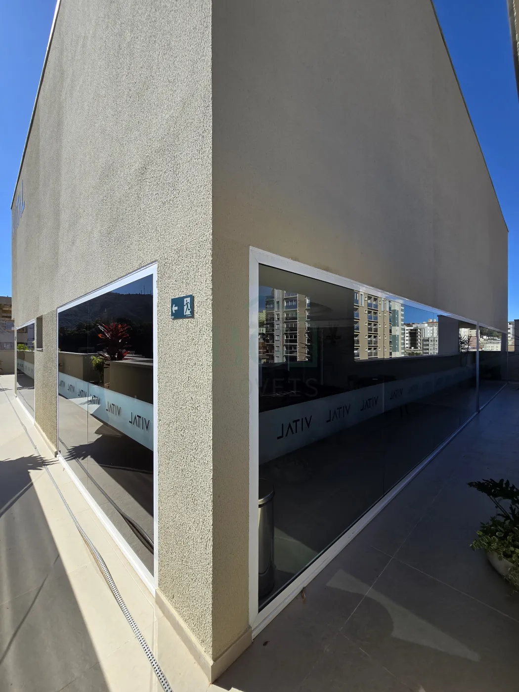 Apartamento à venda com 2 quartos, 65m² - Foto 67