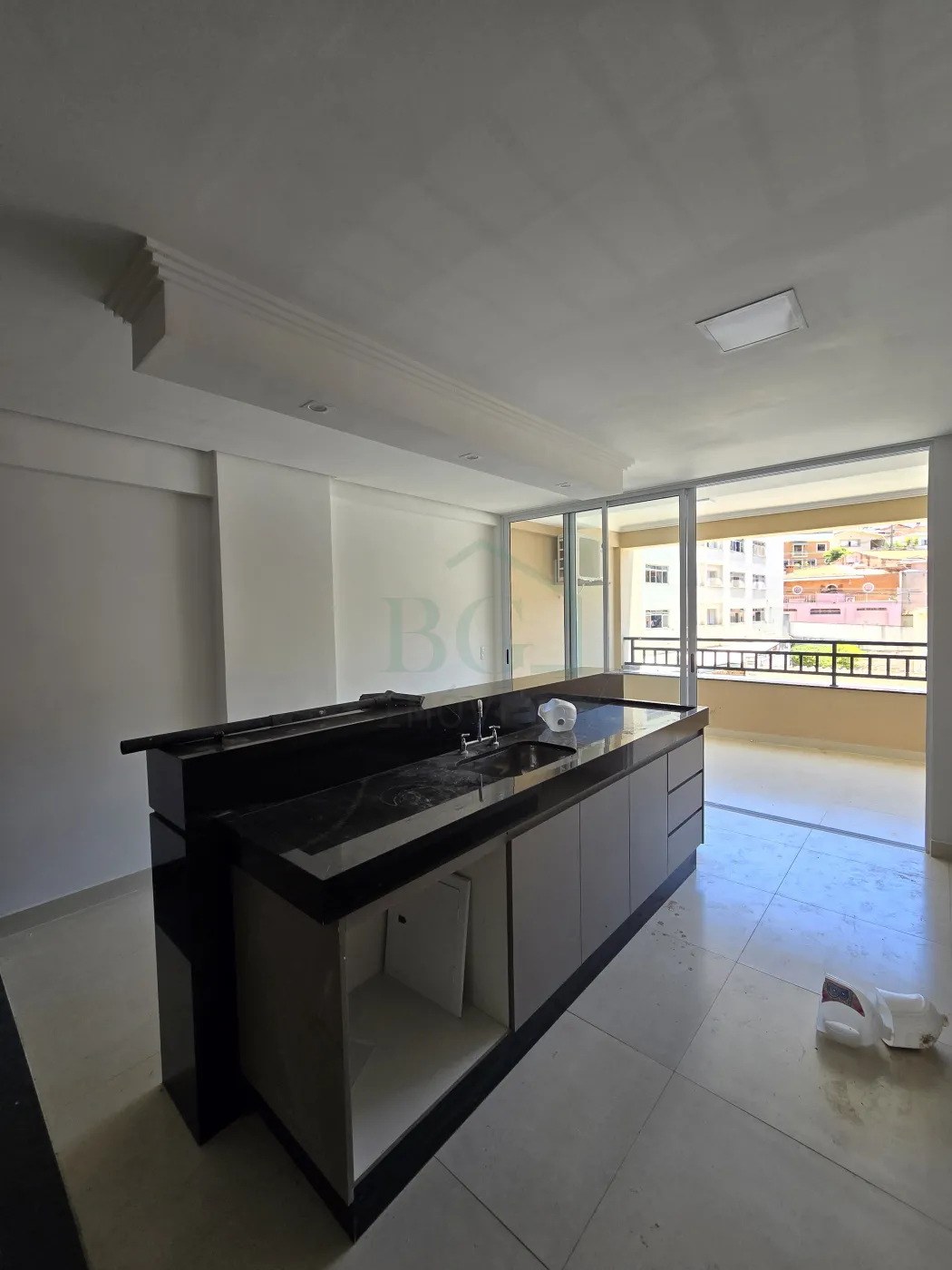Apartamento à venda com 3 quartos, 144m² - Foto 12