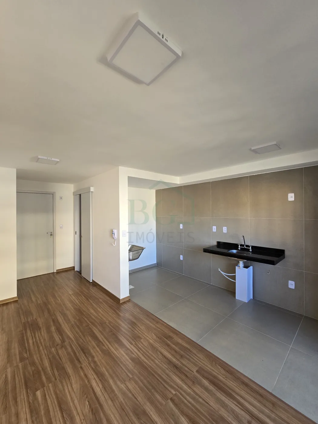 Apartamento à venda com 2 quartos, 65m² - Foto 28