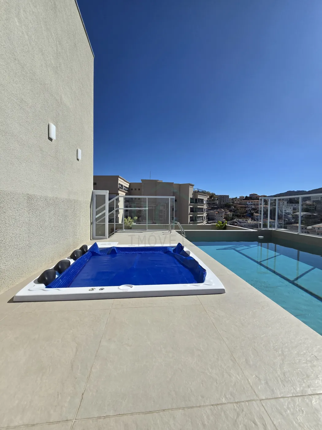 Apartamento à venda com 2 quartos, 65m² - Foto 57
