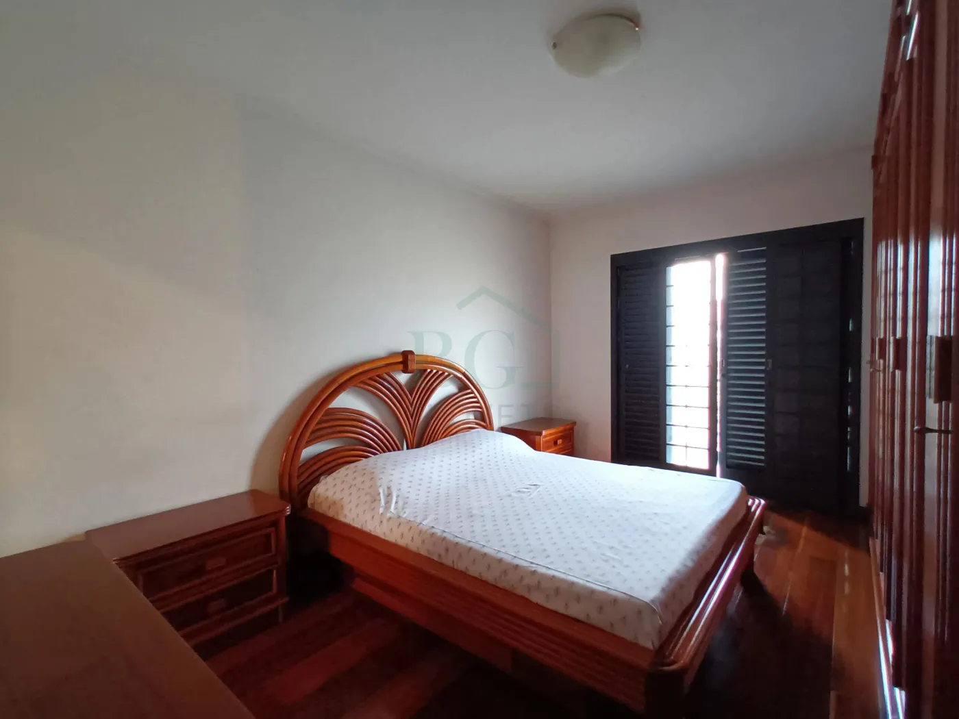 Casa à venda com 3 quartos, 225m² - Foto 10