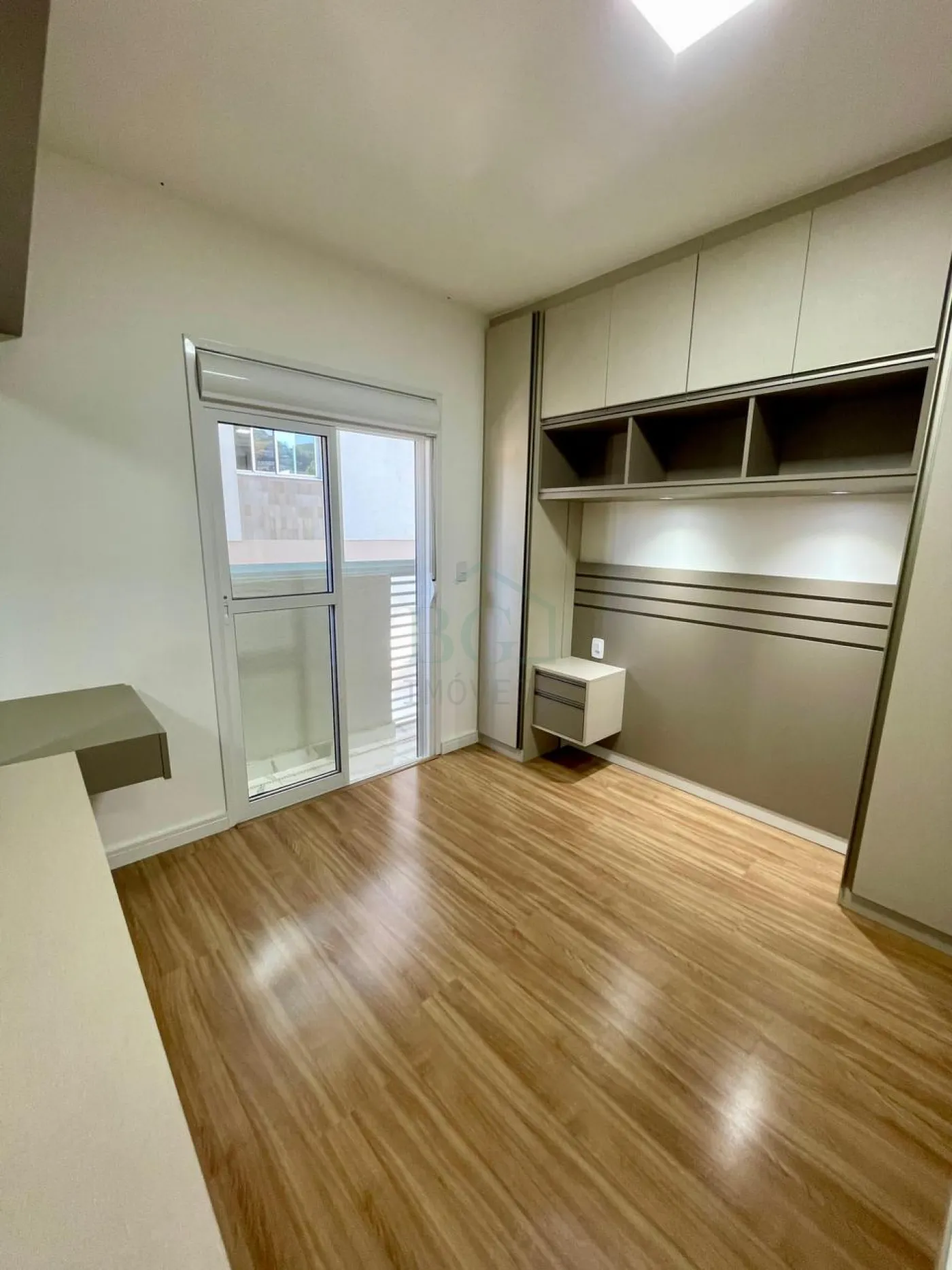 Apartamento à venda com 2 quartos, 83m² - Foto 10